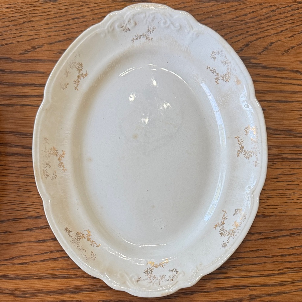 Mellor & Co scalloped platter